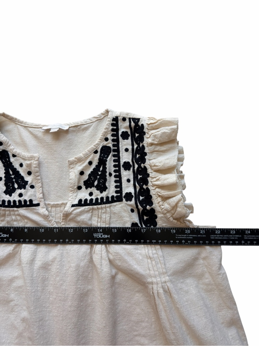 Jennifer & Grace Cream Embroidered Flutter Sleeve Boho Style Blouse Size Large - Picture 4 of 7